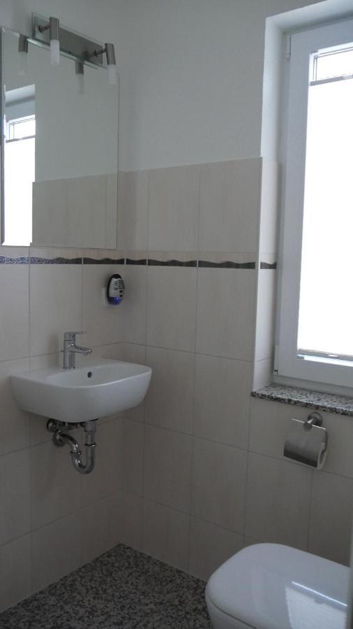 הילדסהיים Stadtnahe Komfortferienwohnung Fuer Familien Und Geschaeftsreisende מראה חיצוני תמונה